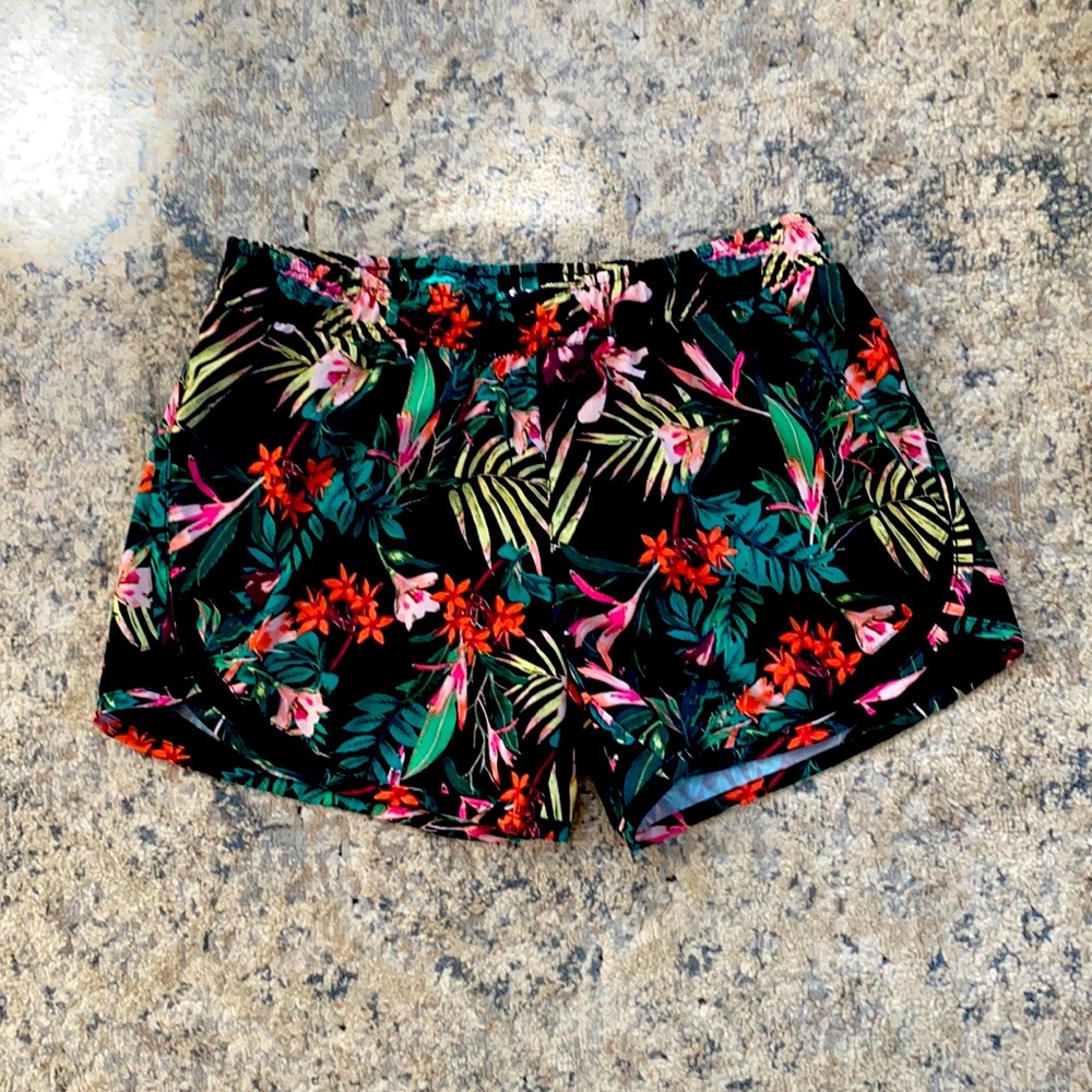 Old navy active floral shorts